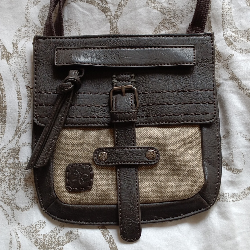 LAST CALL Sherbpani Slim Crossbody Bag - Picture 6 of 7